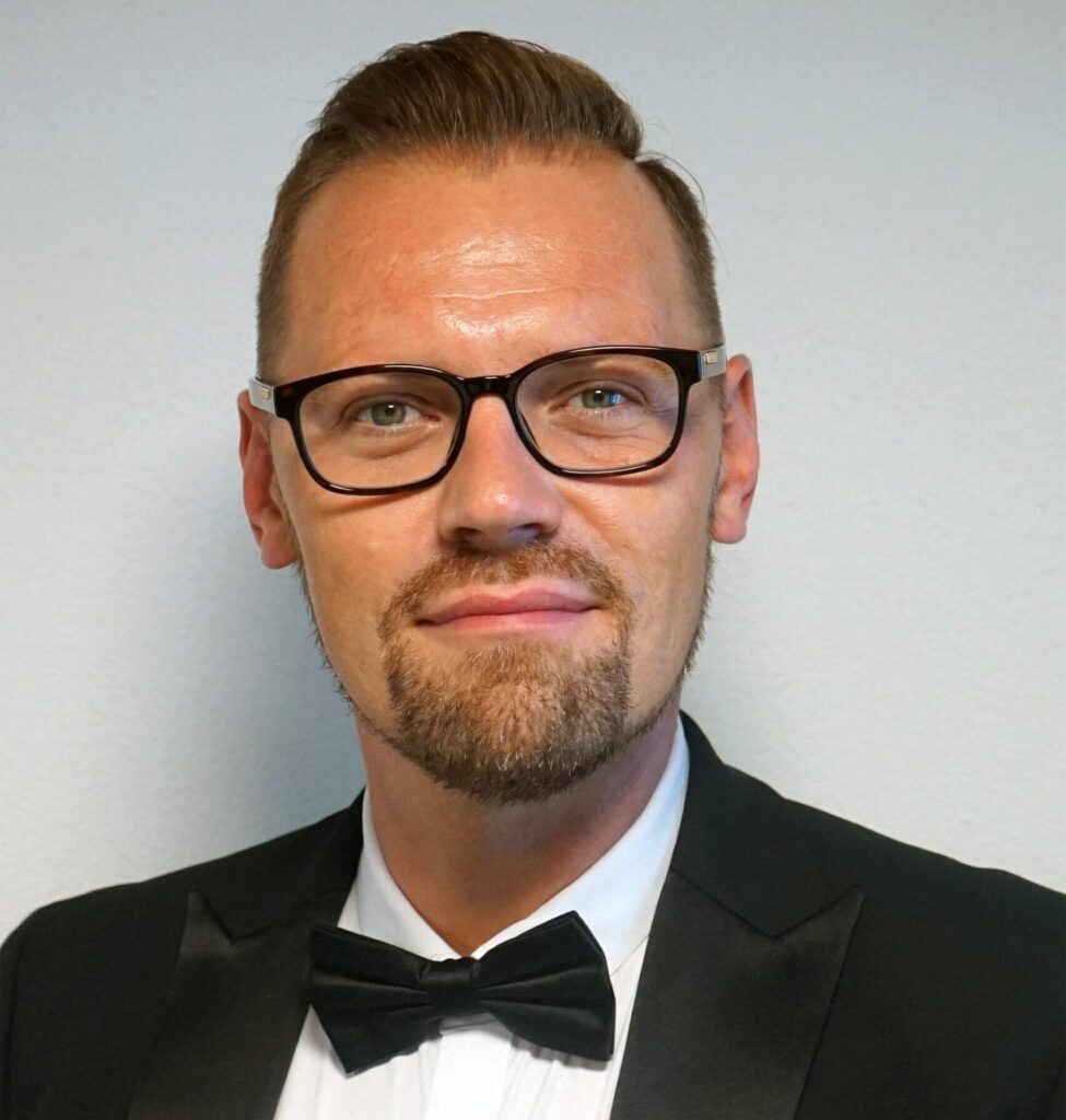 bild chris riedel scaled e1749752732600